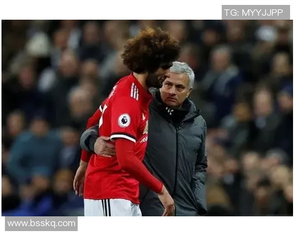 曼联与斯旺西城精彩对决视频回顾全场亮点与精彩瞬间分享